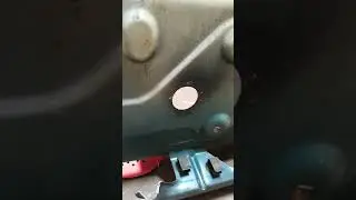HYDRAULIC PUNCHING OUT URS6 HATCH HOLES.
