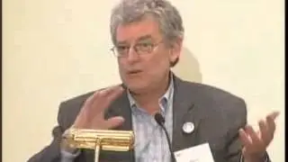 Economics of Open Content: Cooperation Across Institutions and Industries