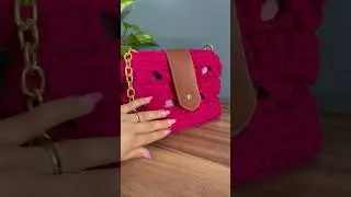 Bolsas lindas vc encontra aqui 🎬 #tutorialgratuito #crochet #bolsadecroche #video #bolsacroche