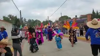 🎶🎷Brincando Chinelos al Ritmo de la Banda Más Joven De Tlayacapan Mor.Irresistible Banda Kordillera.