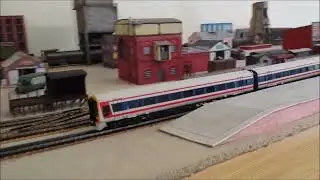 Bachmann 31-510 Network South East Class 159 3 Car DMU B222281