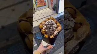 Hong Kong Bubble Waffle 🇭🇰 best ever food review