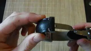 Как отрегулировать длину ремешка на часах Cartier Tank Solo