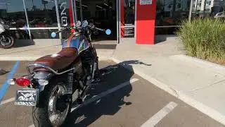2017 Moto Guzzi V7 III Anniversario / Walk Around / Start Up / Sound Clip