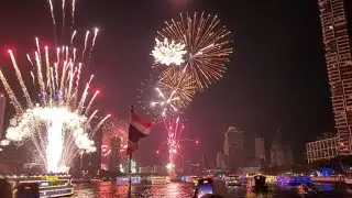 Bangkok New Year&rsquo;s Eve Dinner Cruise | Chao Phraya River Fireworks @ Thailand | Aussies Abroad