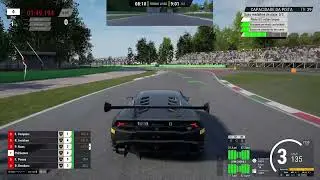 Assetto Corsa Competizione, bem difícil de jogar.