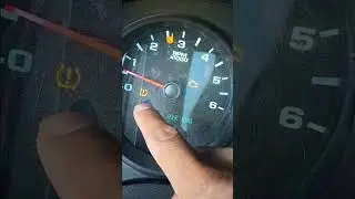 luces en el tablero de auto