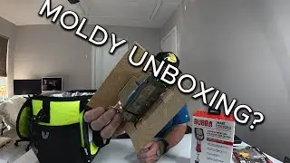 I Got a Moldy Knife? Fish Vault Unboxing