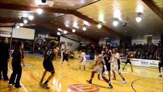 Pioneers v Dandenong
