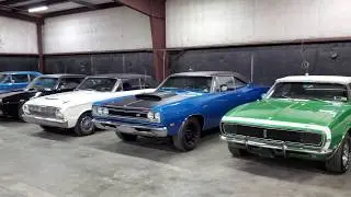 Quick tour of PC Classic Cars in Sherman Texas, Samspace81 old car vlog