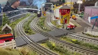 Lionel Polar Express with The 20th Anniversary Lionchief Plus 2.0 Berkshire