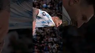 Messi on 9:16 #shorts #football #messi #neymar