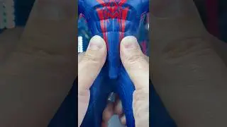 [ASMR] Checking up on Hot toys Spider man 2099 #asmr #spiderman ##satisfying