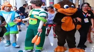 1 BANDA E PERSONAGENS, DO PARQUE PATATI PATATÁ, CIRCO SHOW, DENTRO DO MINAS SHOPPING, COM MACACO