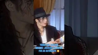 Young Fan Interrupts Michael Jackson Interview for An Autograph ✍️🥰 #michaeljacksonbarbarawalters