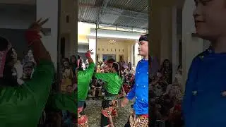KAWER DKK TERIMA SAWERAN DARI BOS