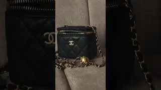 #chanel #mini #caviar #vanity #bag #black #bags #bagsonline #fashion #unboxing #bagaddict #handbags