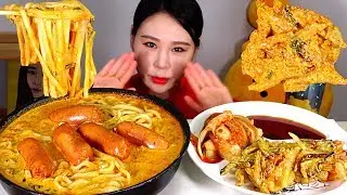 (SUB) 김치크림칼국수 야채튀김 Creamy Kimchi Kalgooksoo (knife cut noodles) 먹방 Mukbang Eating Sound