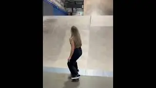 Nadia Scherer - Full speed into christmas!🎄🎄🎄| Vamos Skateboards 2022