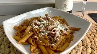 Penne all'Arrabbiata con un preparado de PastaRotti