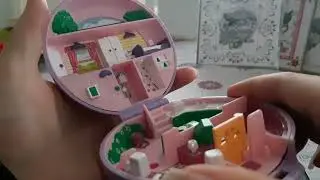 #pollypocket #pollypocketcollector    Polly's Flat 1989 🏢🏩🖼