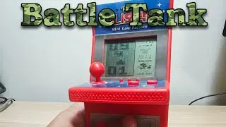 TINY TANK WAR! 🪖 Battle Tank on the Mini Retro Arcade