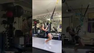 Modified Sissy Squats #fitness #workout