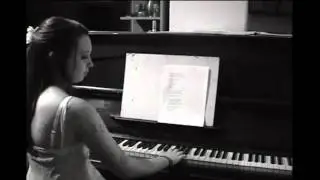 Innocence, music video(GREENIGUANAA)