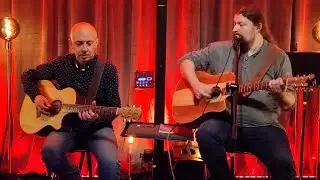 Mała Caryna - Bukiet kwiatów