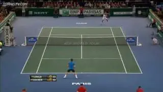 Federer Wins First Paris Crown