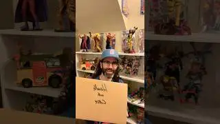 X-Men comics with X&mdash;Men statues! Custom label display!