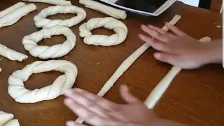 HOMEMADE SIMIT RECIPE - HOW TO MAKE A TURKISH SIMIT?