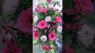 #flowers #calming #florist #cool #pink #pretty #beautiful #amazing #lilly #mums #funeral #love #wow