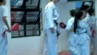 GUILHERME TREINANDO COM NATALIA FALAVIGNA E AMIGOS.