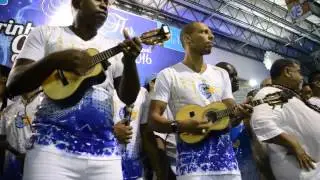 Final de Samba Beija-flor-Bateria tocando brasileirinho-Carnaval 2016