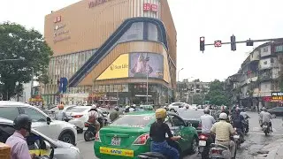Custom Curved P5 Outdoor LED Screen in Vietnam