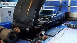 Corvette C4 `88 auf dem Pr&uuml;fstand