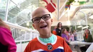 Oilers visit the Stollery Children's Hospital