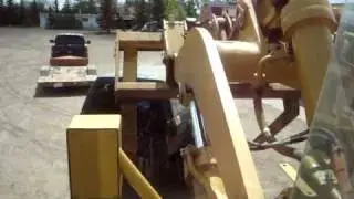 Unloading the 4 Runner with a 966H
