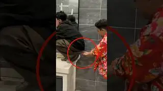 India vs China Washroom