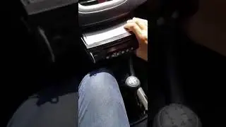 Instalação e configuração do cabo entrada auxiliar peugeot 207 / Citröen