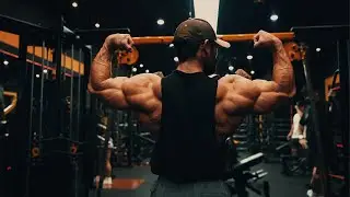 ТРЕНИРОВКА СПИНЫ В TORTURE GYM ЛАС-ВЕГАС | PEAKWEEK