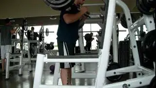 390lbs SSB squat x1   june 13 2011