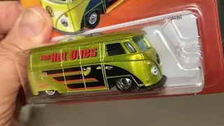 Последняя партия перед Рождеством! Hot Wheels Boulevards, Hot Ones, коллекция Majorette.