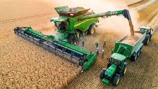 New Holland CR11: How 775 HP Harvests 20,000 Liters of Grain in a Single Run