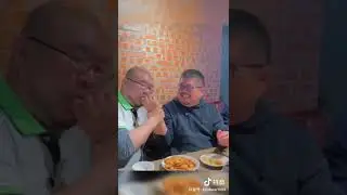 Aww so sweet | Gay Couple❤️ #douyin #bear #Couplebear#shorts