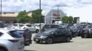 New Jersey indoor malls reopen amid virus