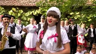 ANDREEA ZIFCEAK  - Ocka moje vzdi vesele boli