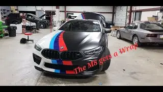 Новая оклейка BMW M8