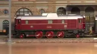 Baureihe V140 Trix ( V 140 001 DRG ) 2/5